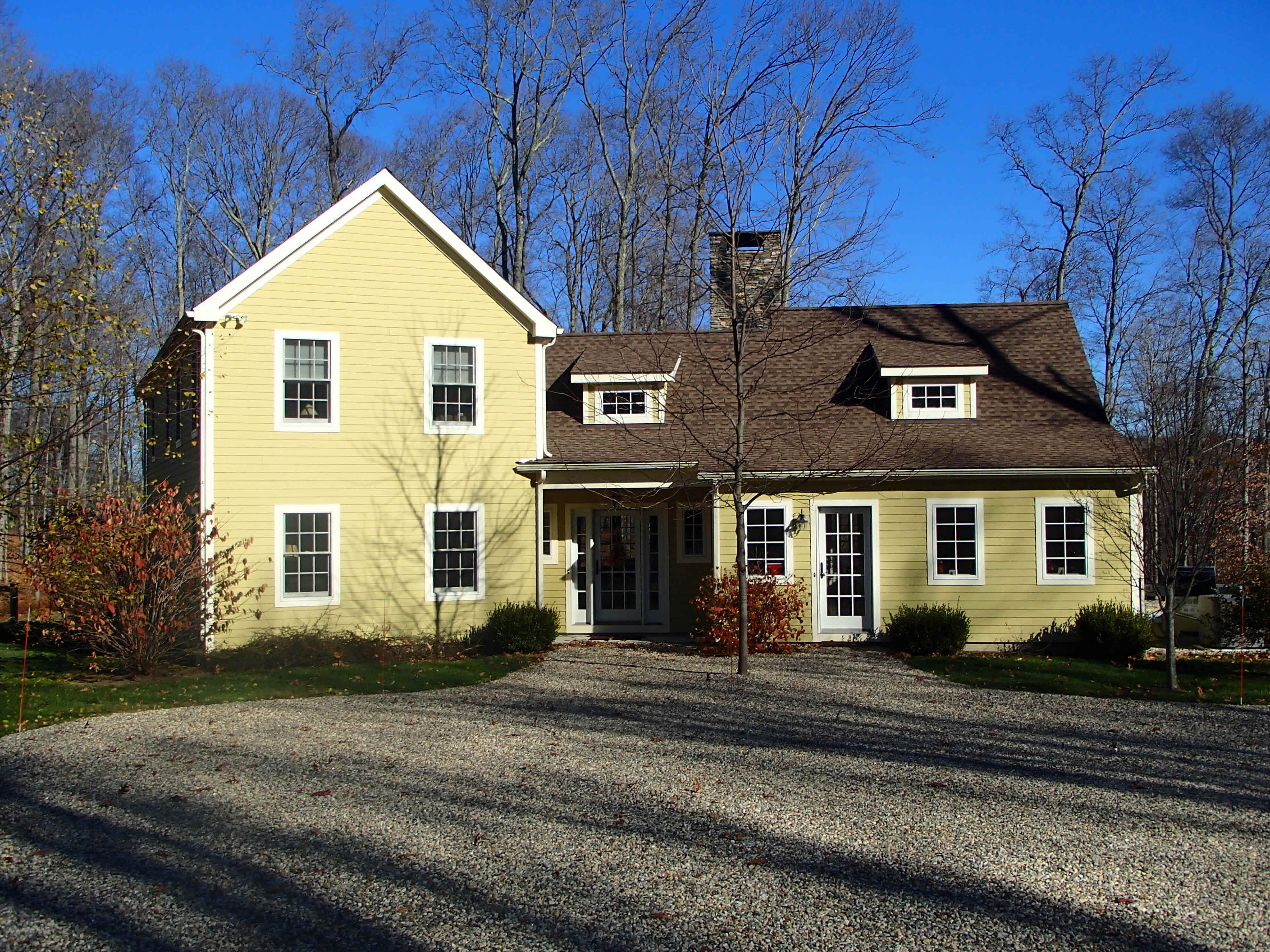 Building photograph for 90 HUT HILL RD